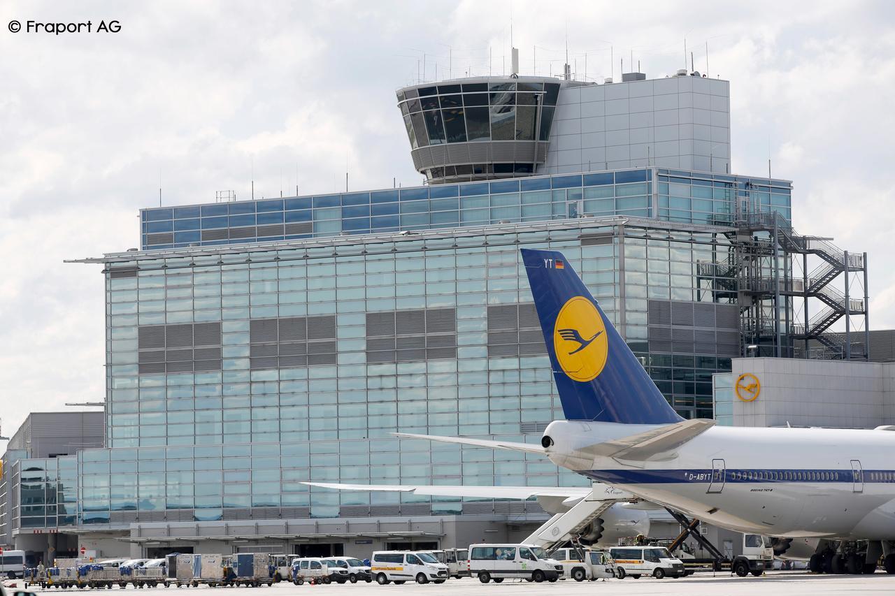 My Cloud Transit Hotel - Guests With International Flight Only! Frankfurt am Main Eksteriør billede